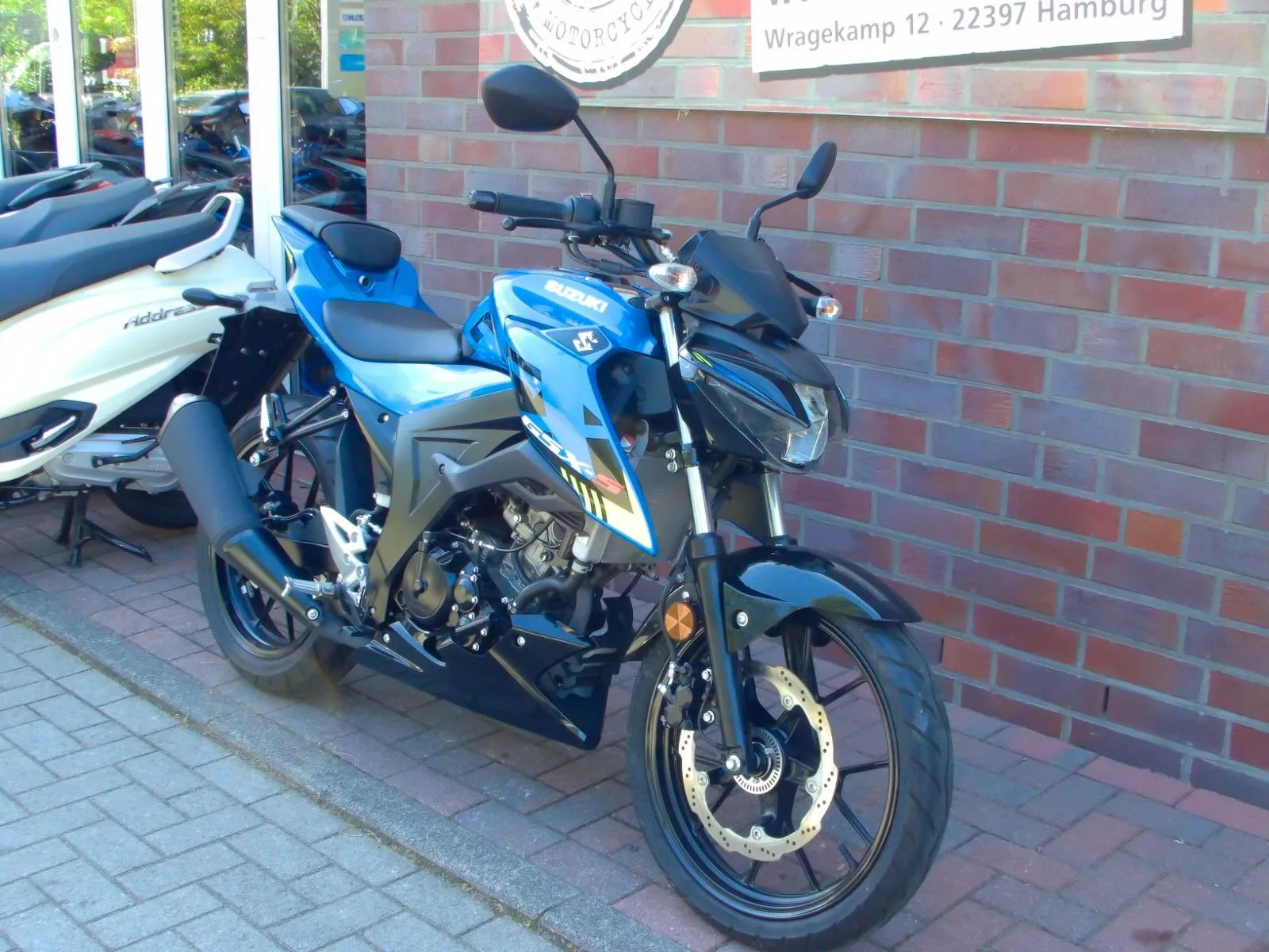 Suzuki GSX-S125 ABS