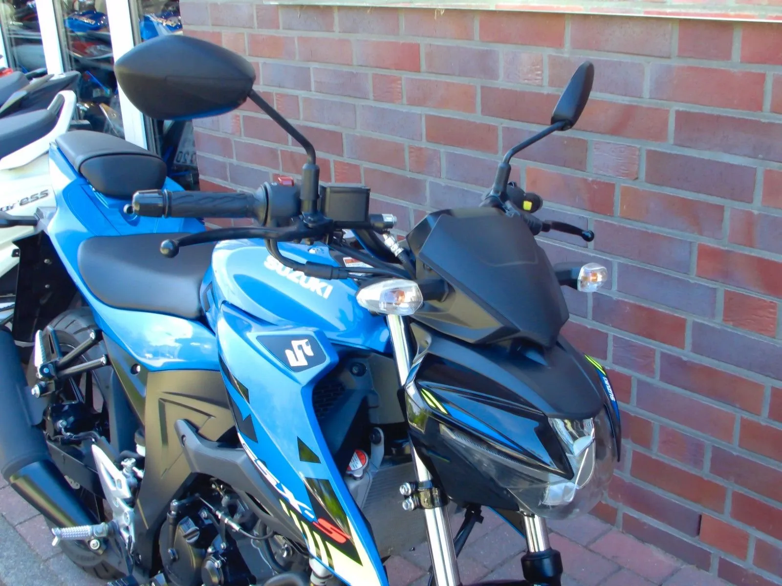 Suzuki GSX-S125 ABS
