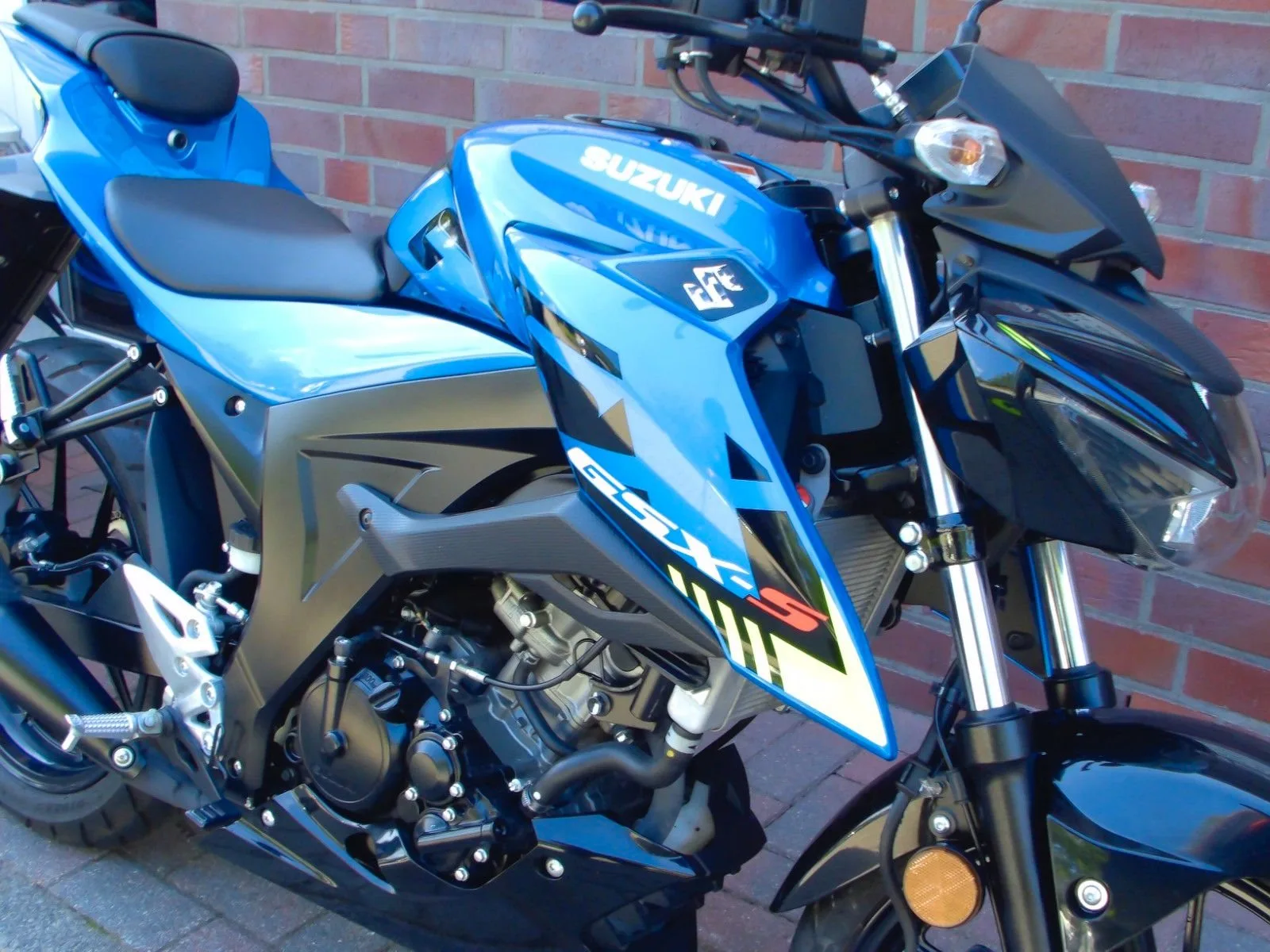 Suzuki GSX-S125 ABS