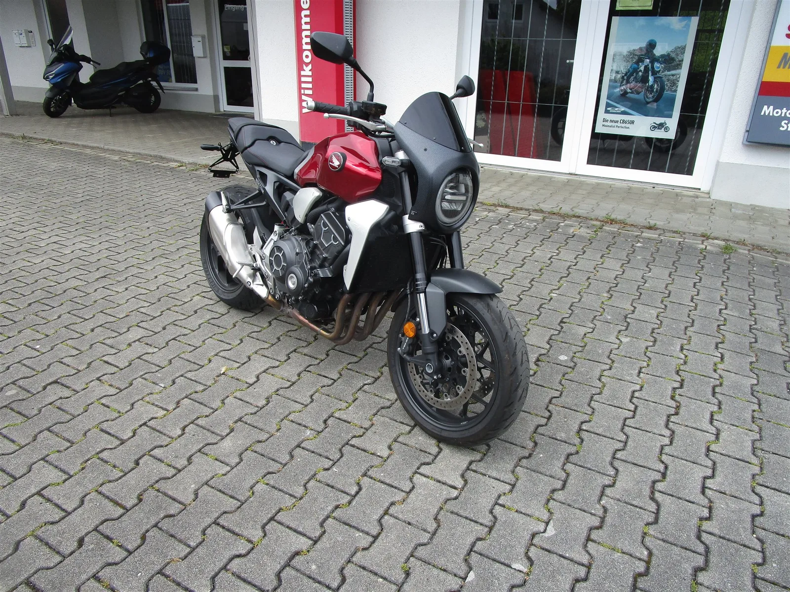 Honda CB1000F