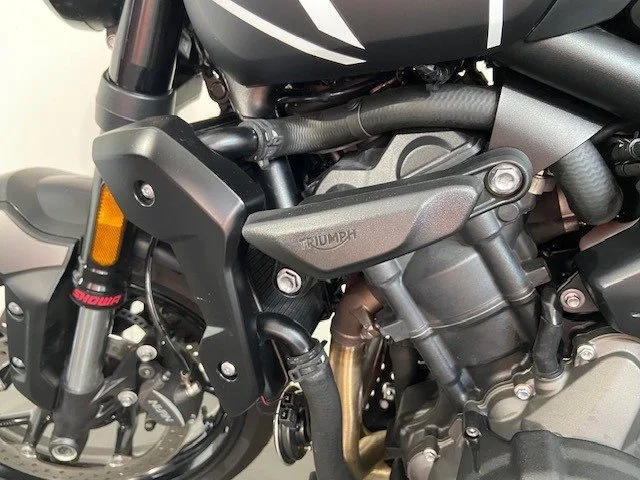 Triumph Trident 660