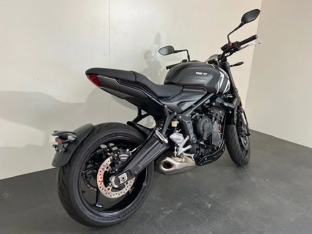 Triumph Trident 660