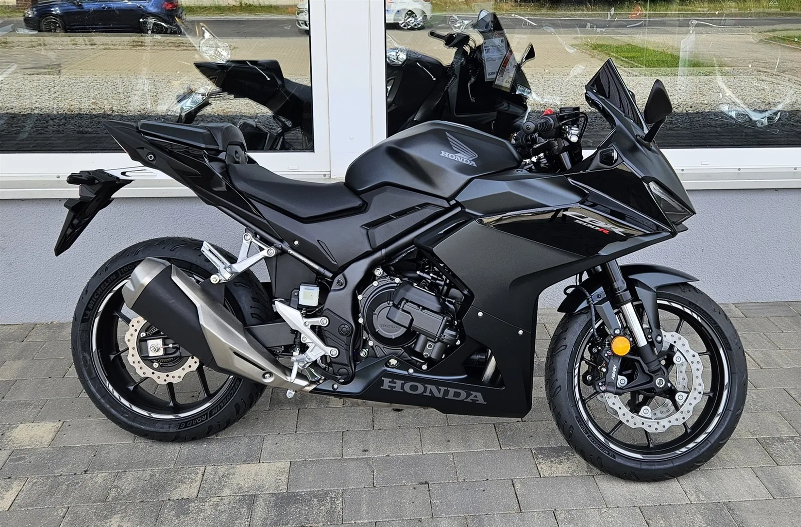Honda CBR500R E-Clutch Sportpaket