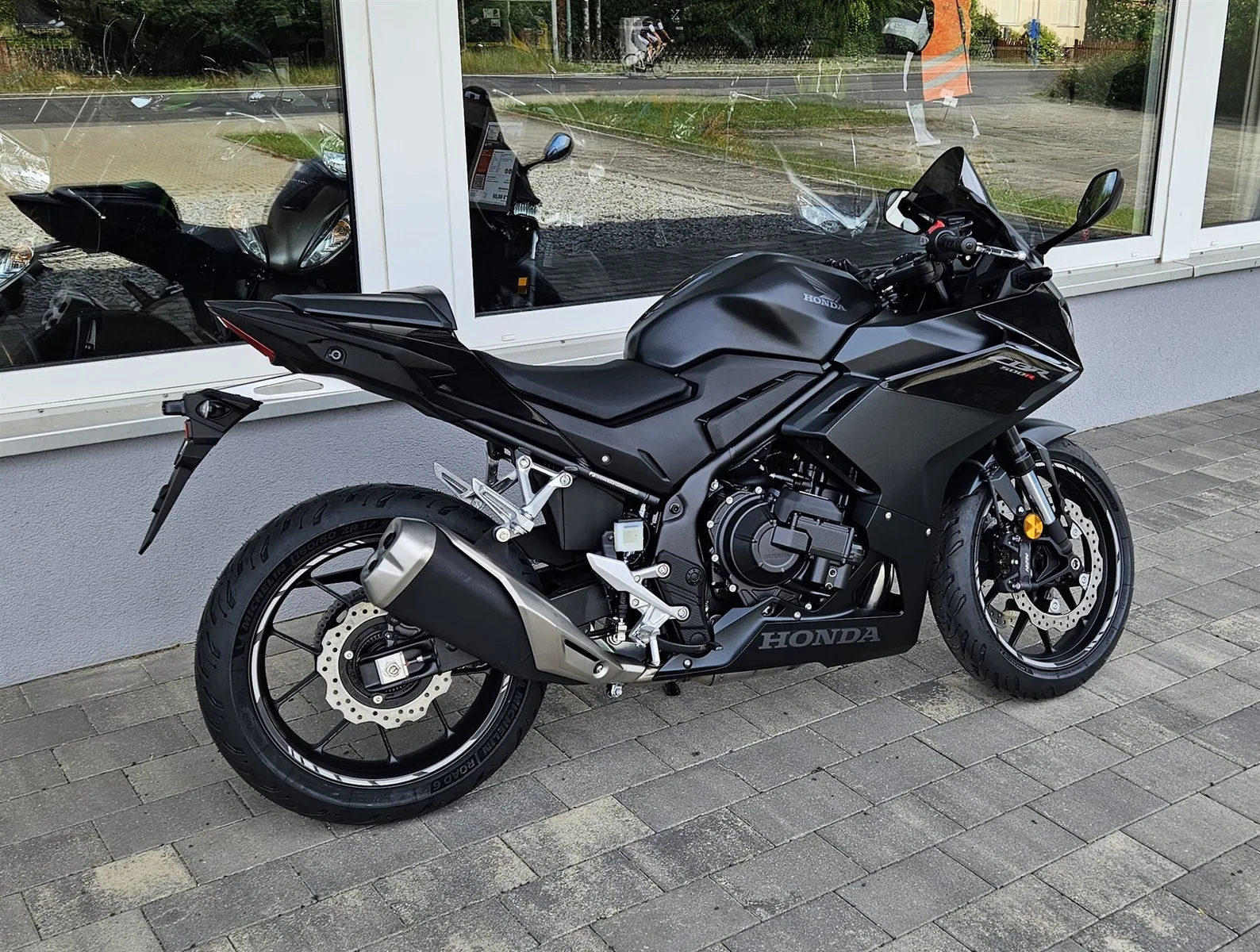 Honda CBR500R E-Clutch Sportpaket