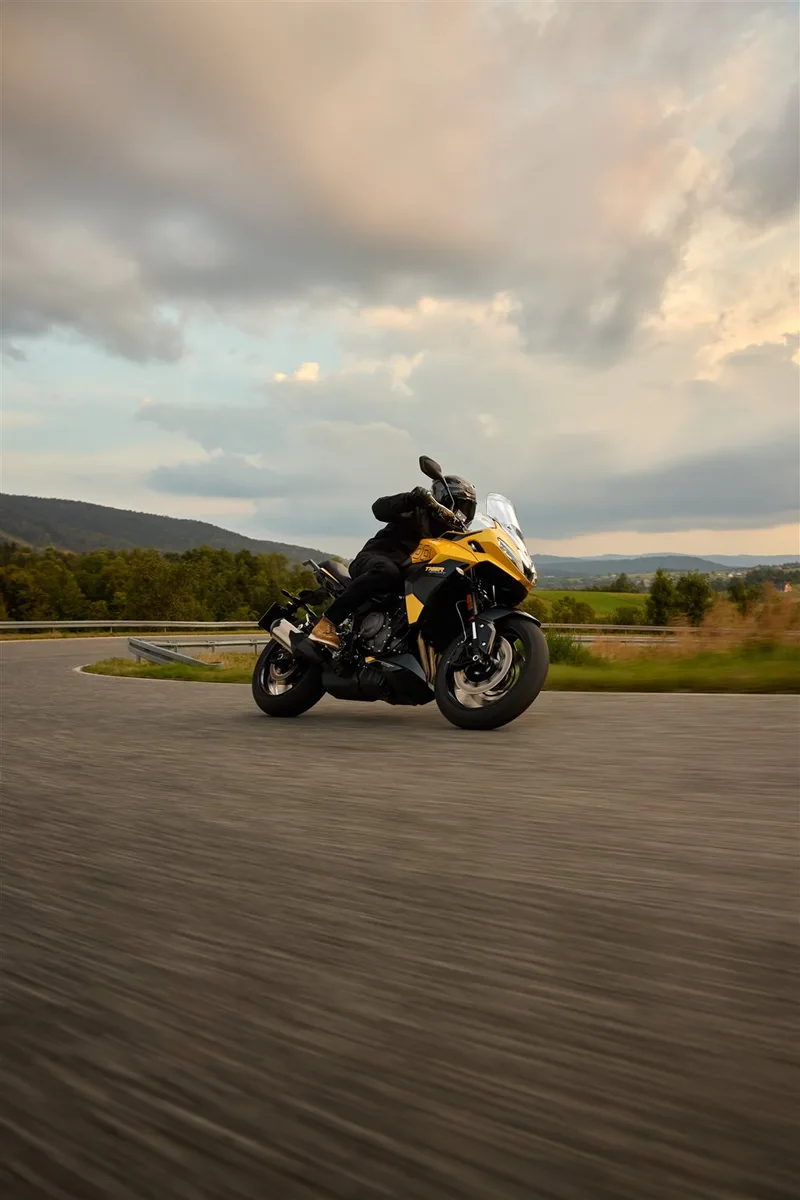 Triumph Tiger Sport 800
