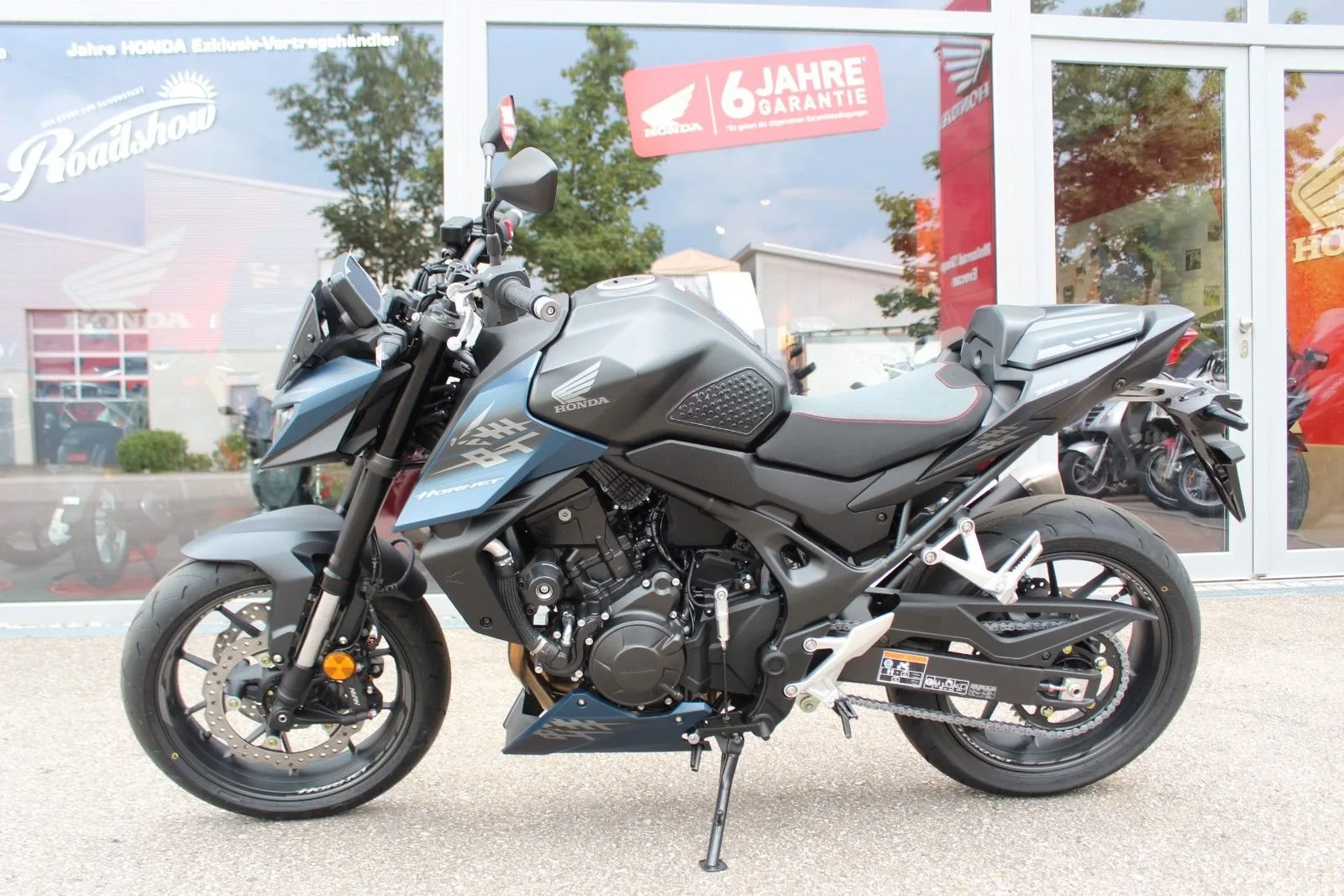 Honda CB750 Hornet E-Clutch