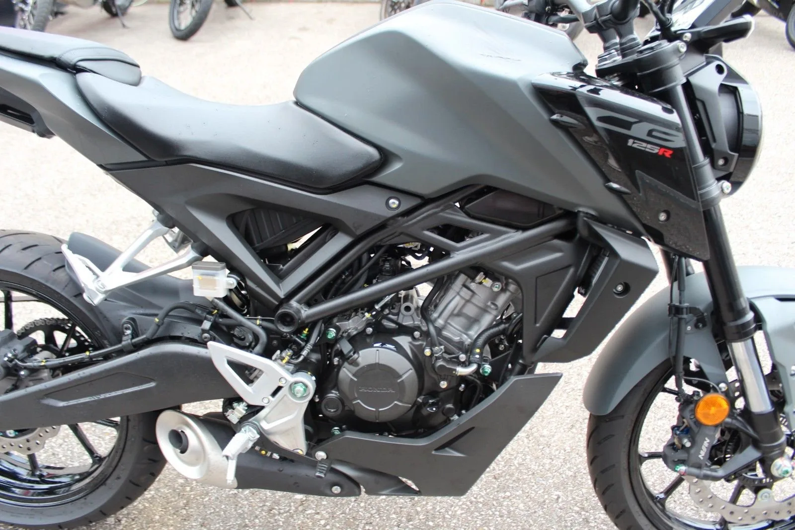 Honda CB125R
