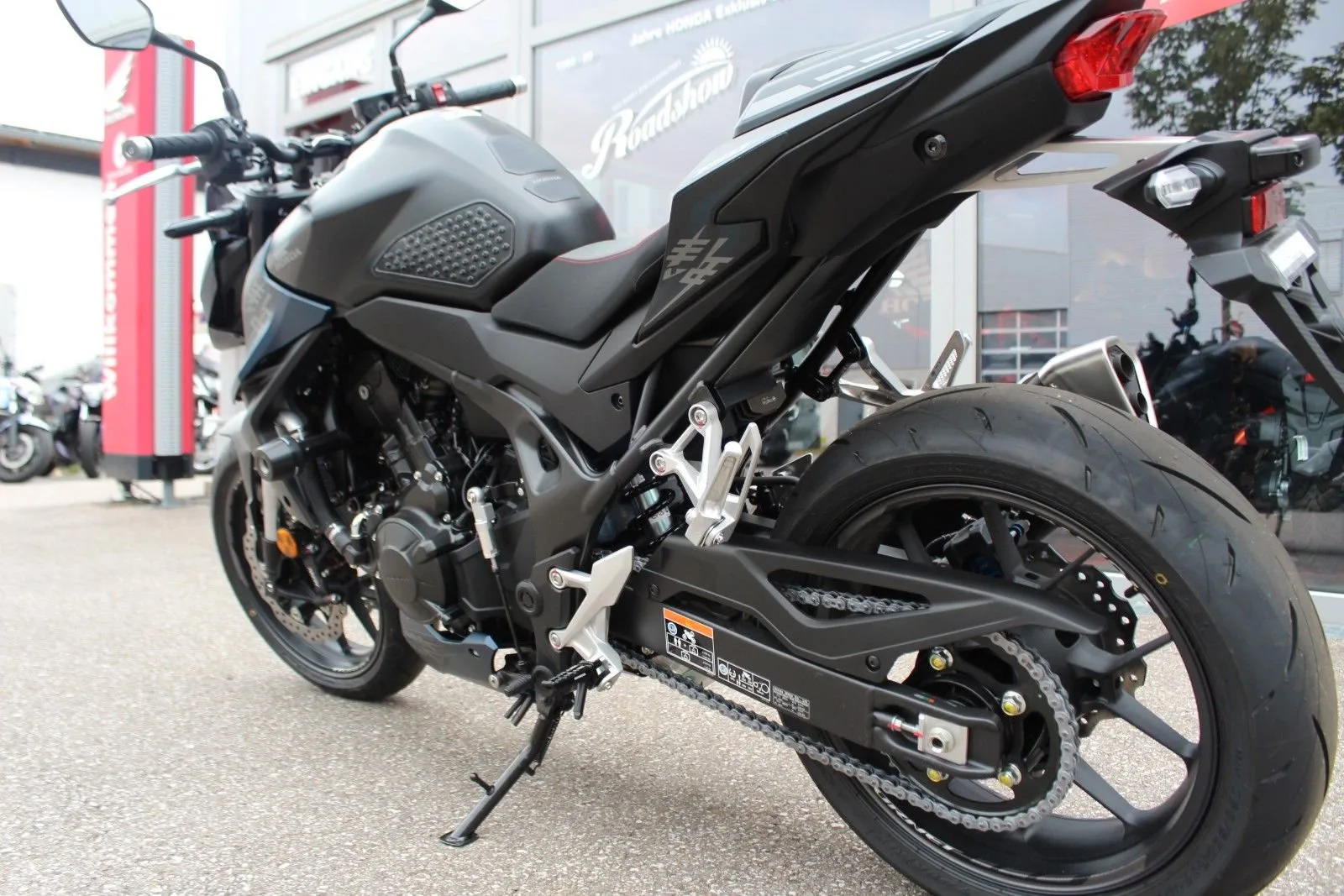 Honda CB750 Hornet E-Clutch