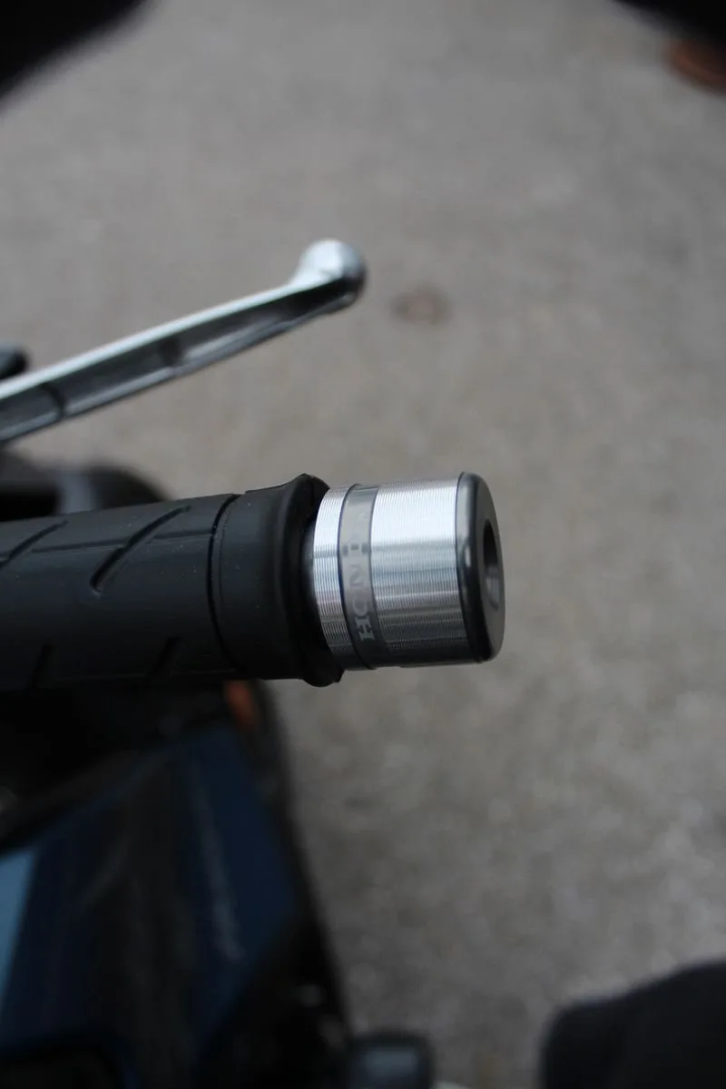 Honda CB750 Hornet E-Clutch
