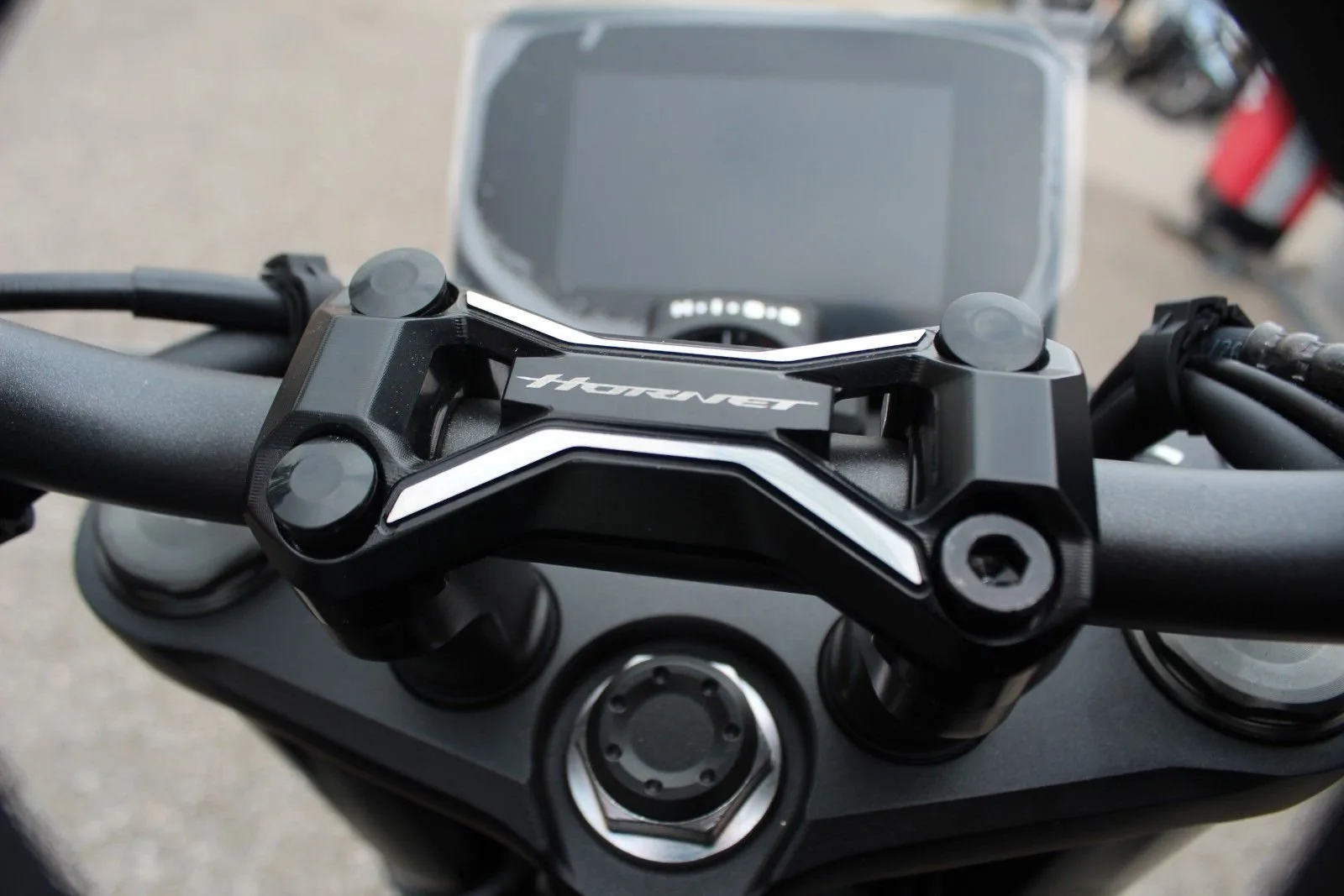Honda CB750 Hornet E-Clutch