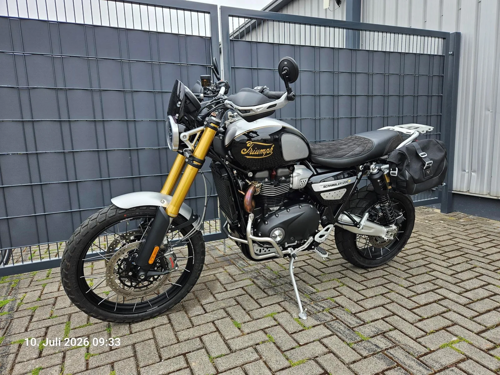 Triumph Scrambler 1200 XE Icon Edition
