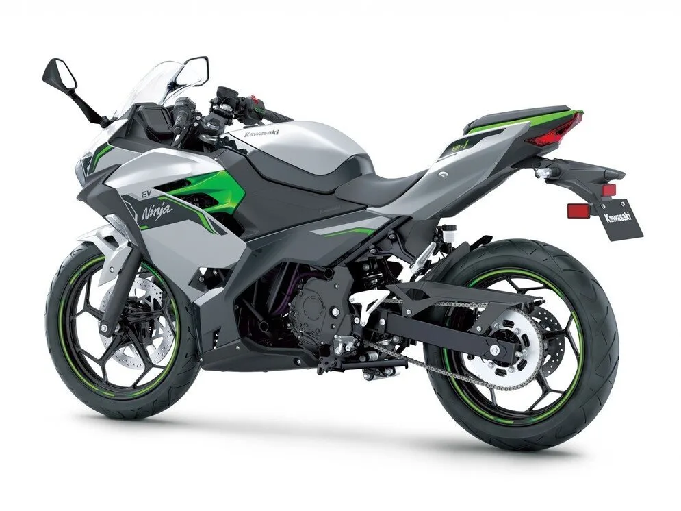 Kawasaki Ninja e-1