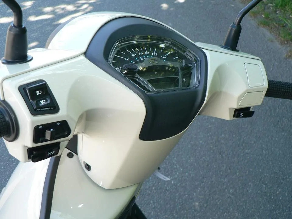 Kymco Like II 125i ABS