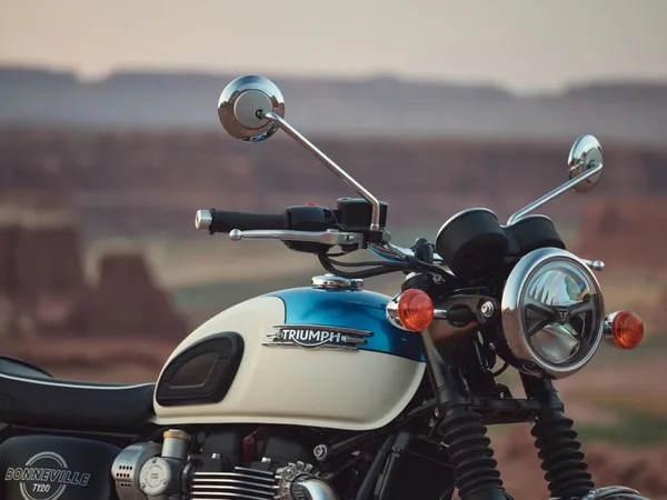 Triumph Bonneville T120