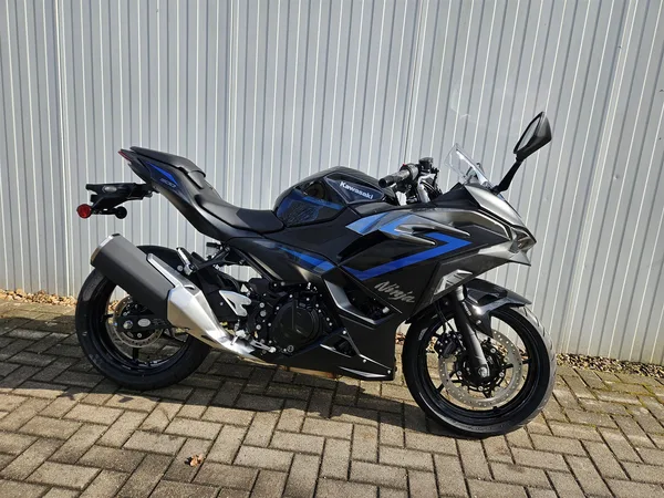 Kawasaki Ninja 500 SE 500,- Starterbonus sichern