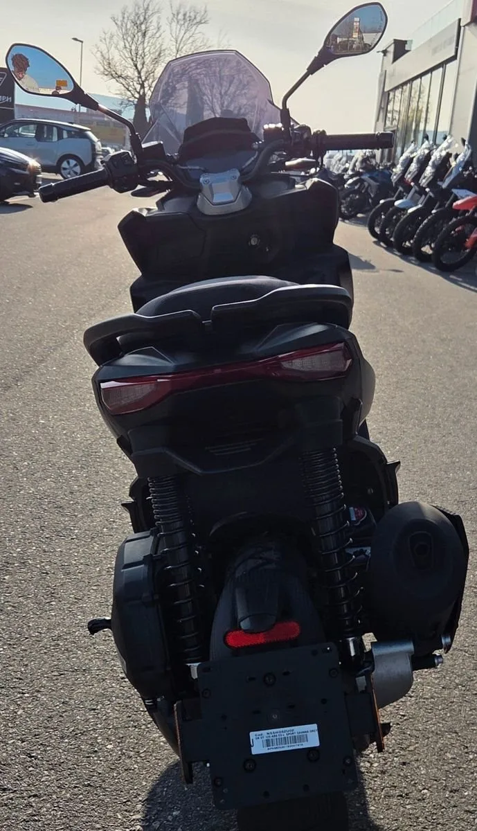 Aprilia SR GT Sport 125