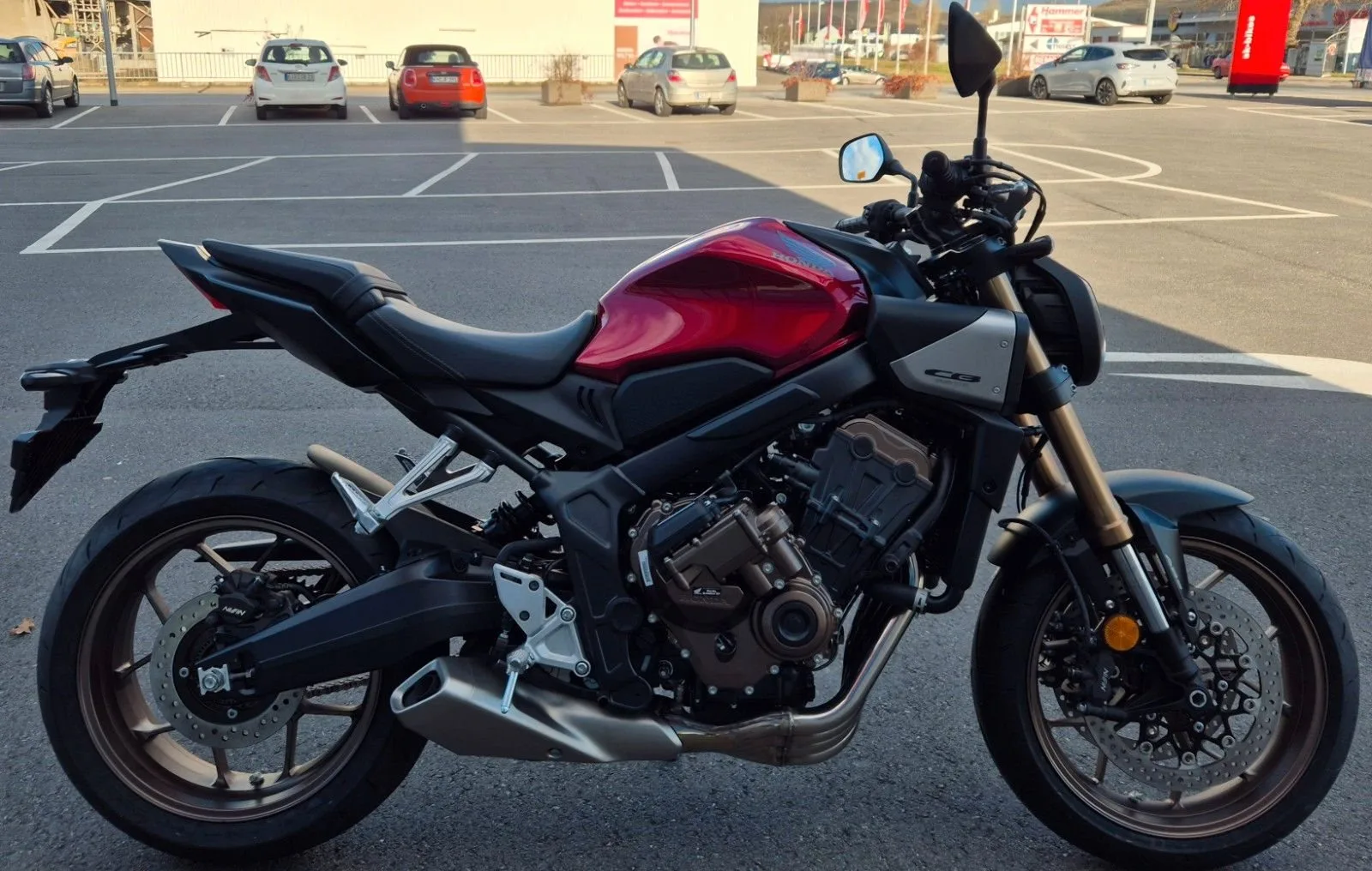 Honda CB650R E-Clutch