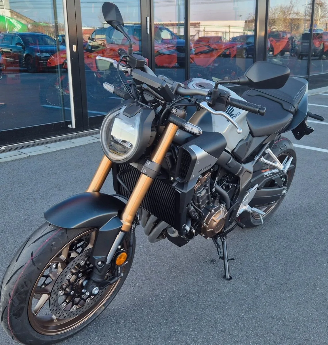Honda CB650R E-Clutch
