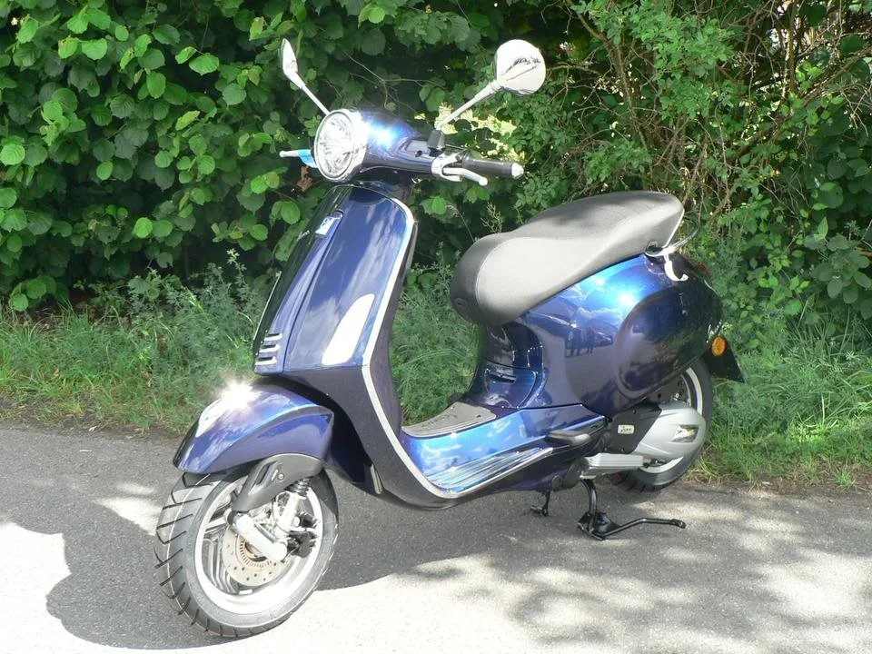 Vespa Primavera 125
