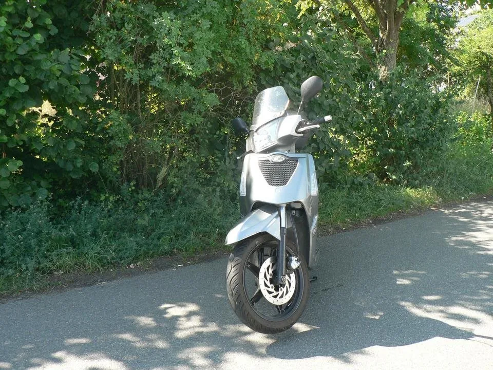 Kymco People S 50