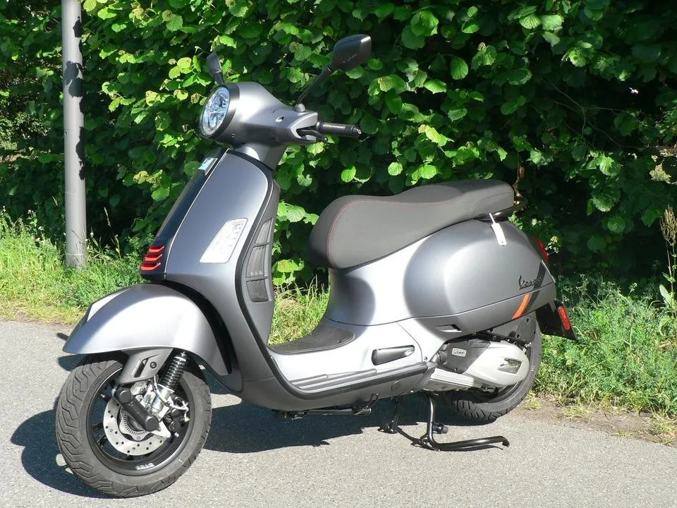 Vespa GTS 125 i.e. Super Sport