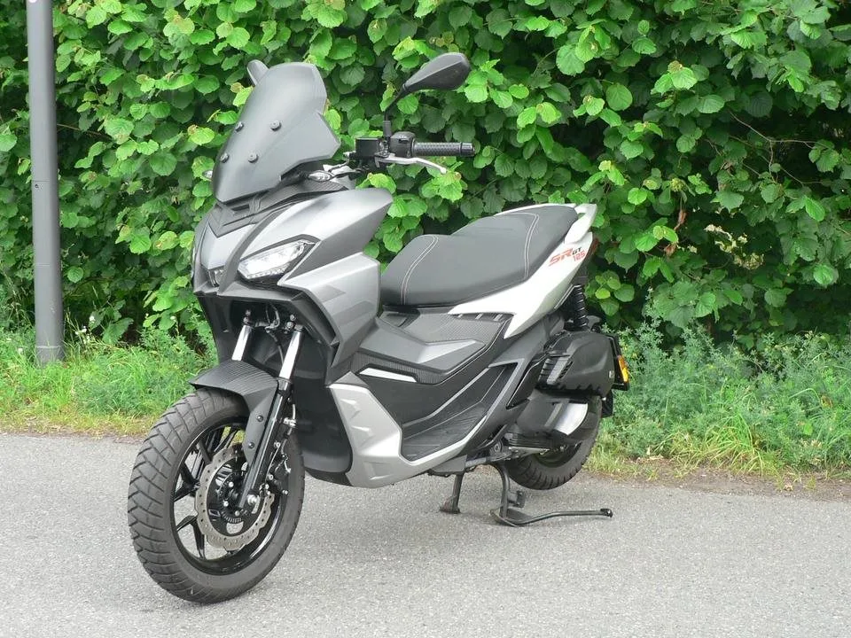 Aprilia SR GT 125
