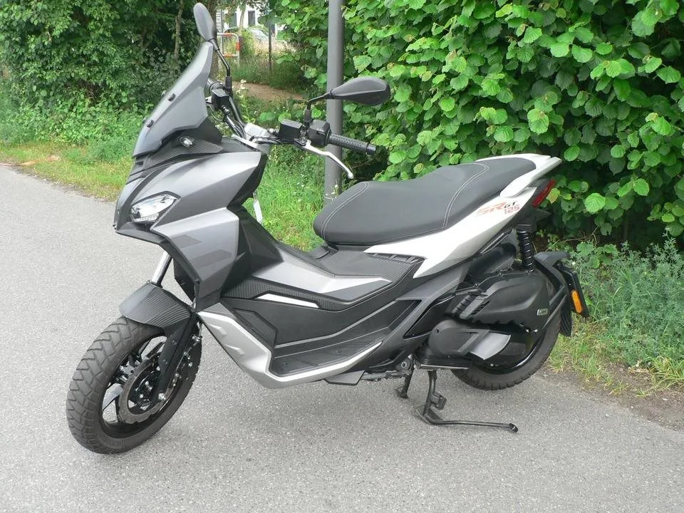 Aprilia SR GT 125
