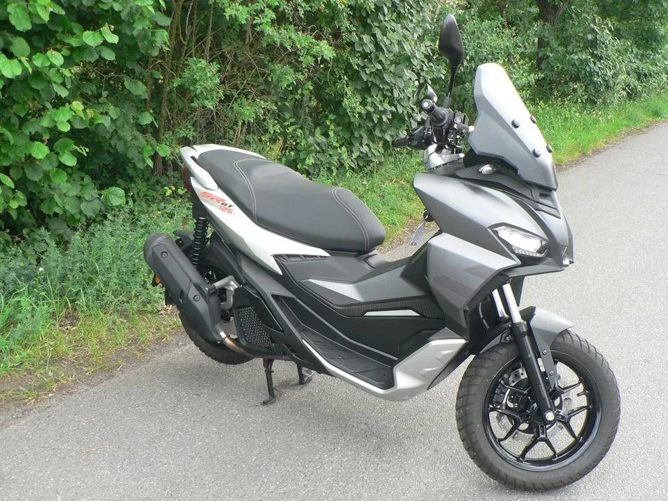 Aprilia SR GT 125