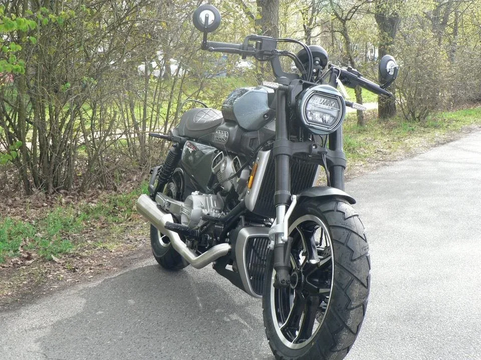 Hyosung GV 125 X ABS