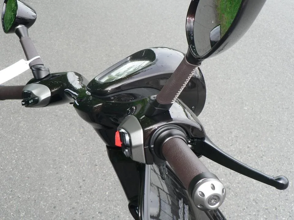 Vespa 946 Horse