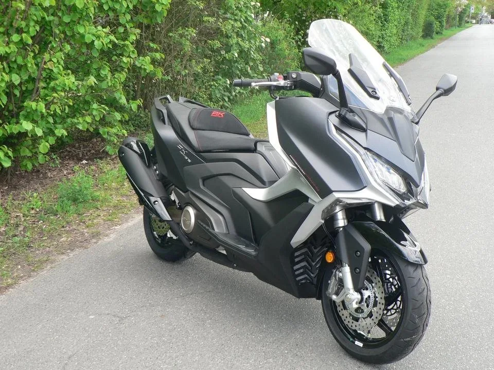 Kymco AK 575i ABS Premium
