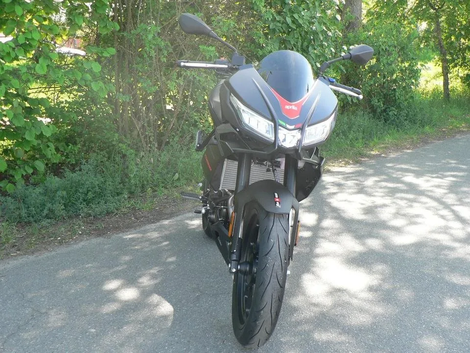 Aprilia Tuono 125