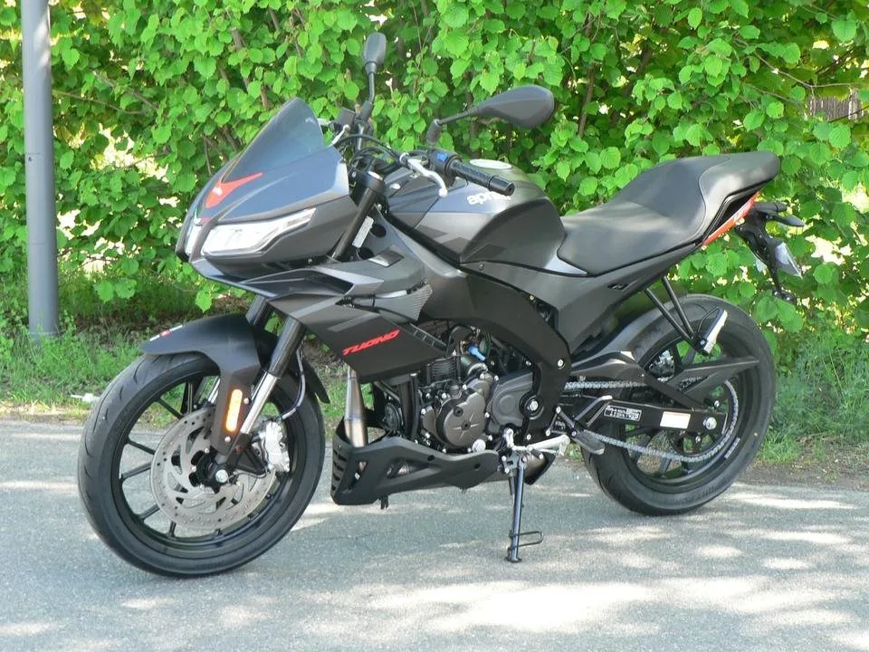 Aprilia Tuono 125