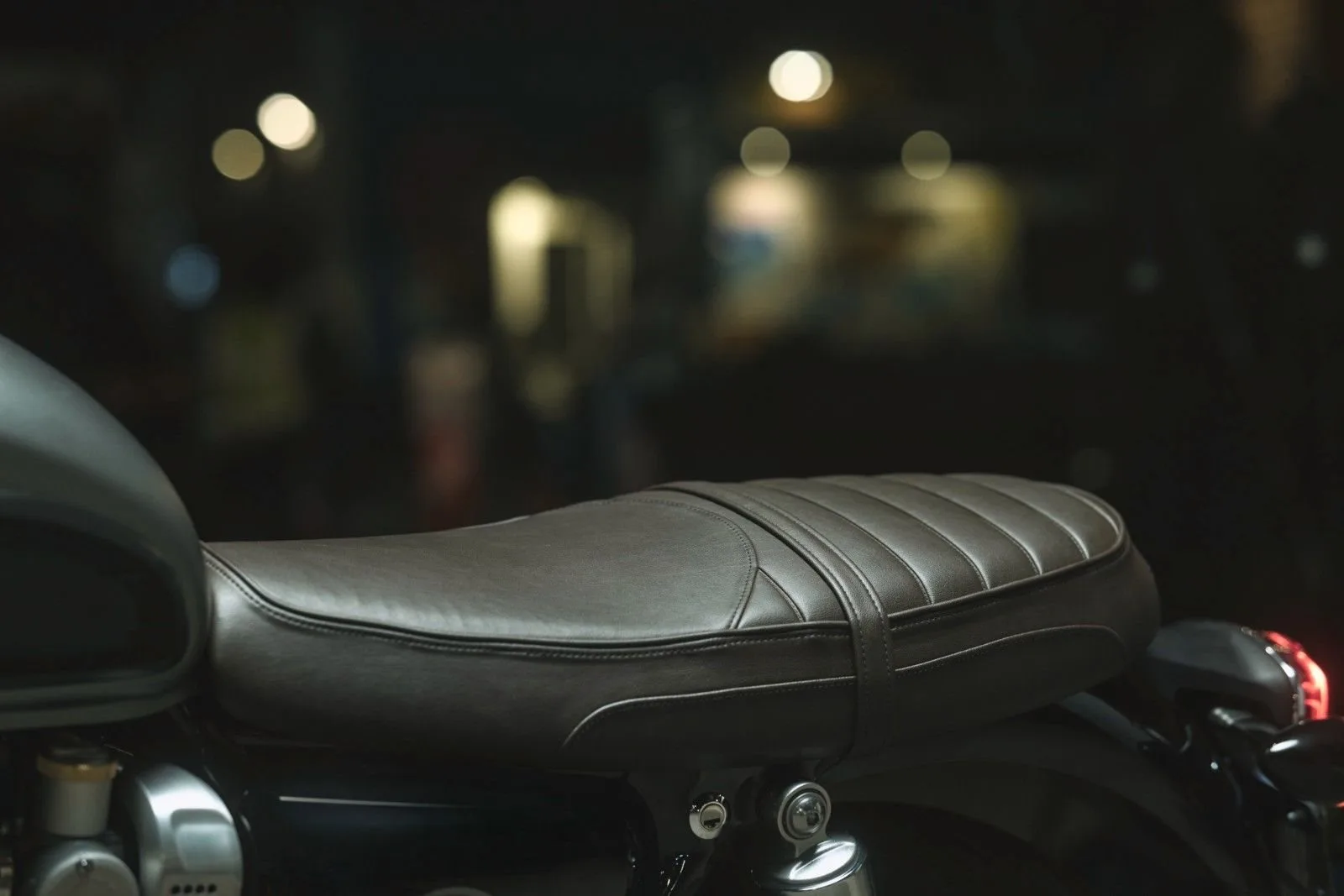 Triumph Bonneville T120 Black