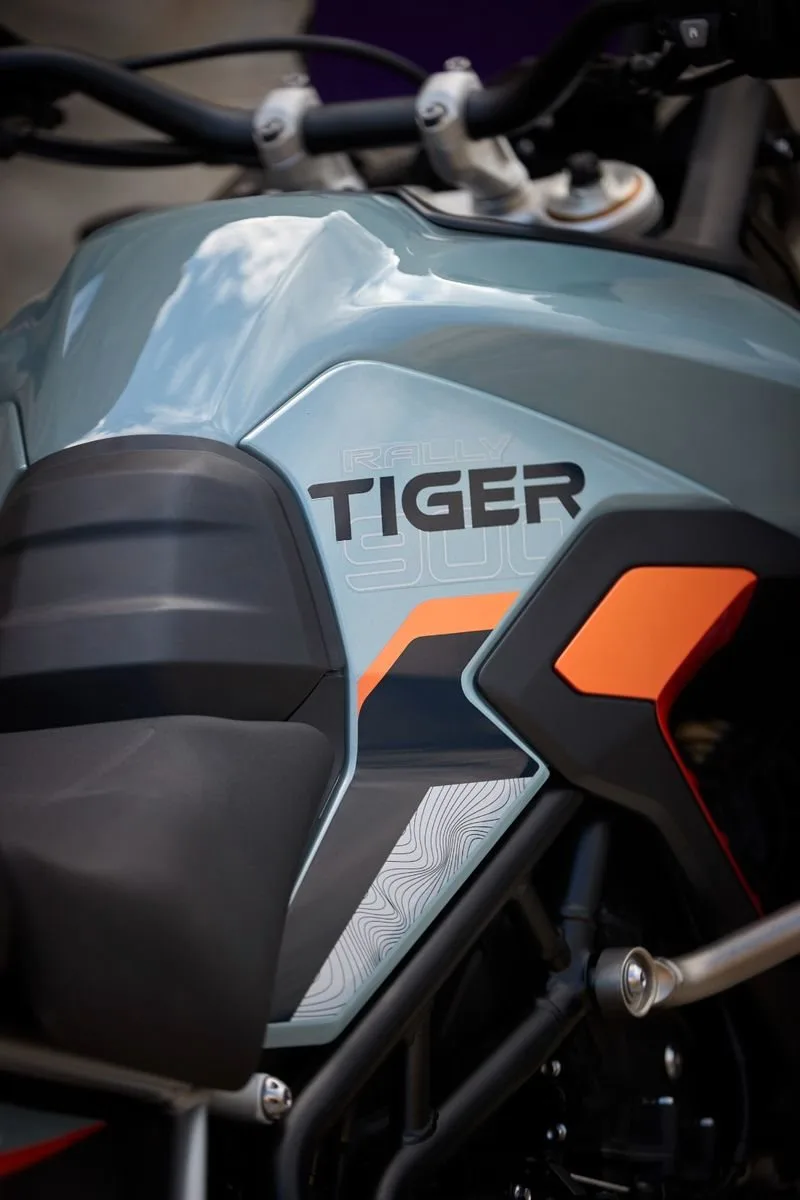 Triumph Tiger 900 Desert Edition