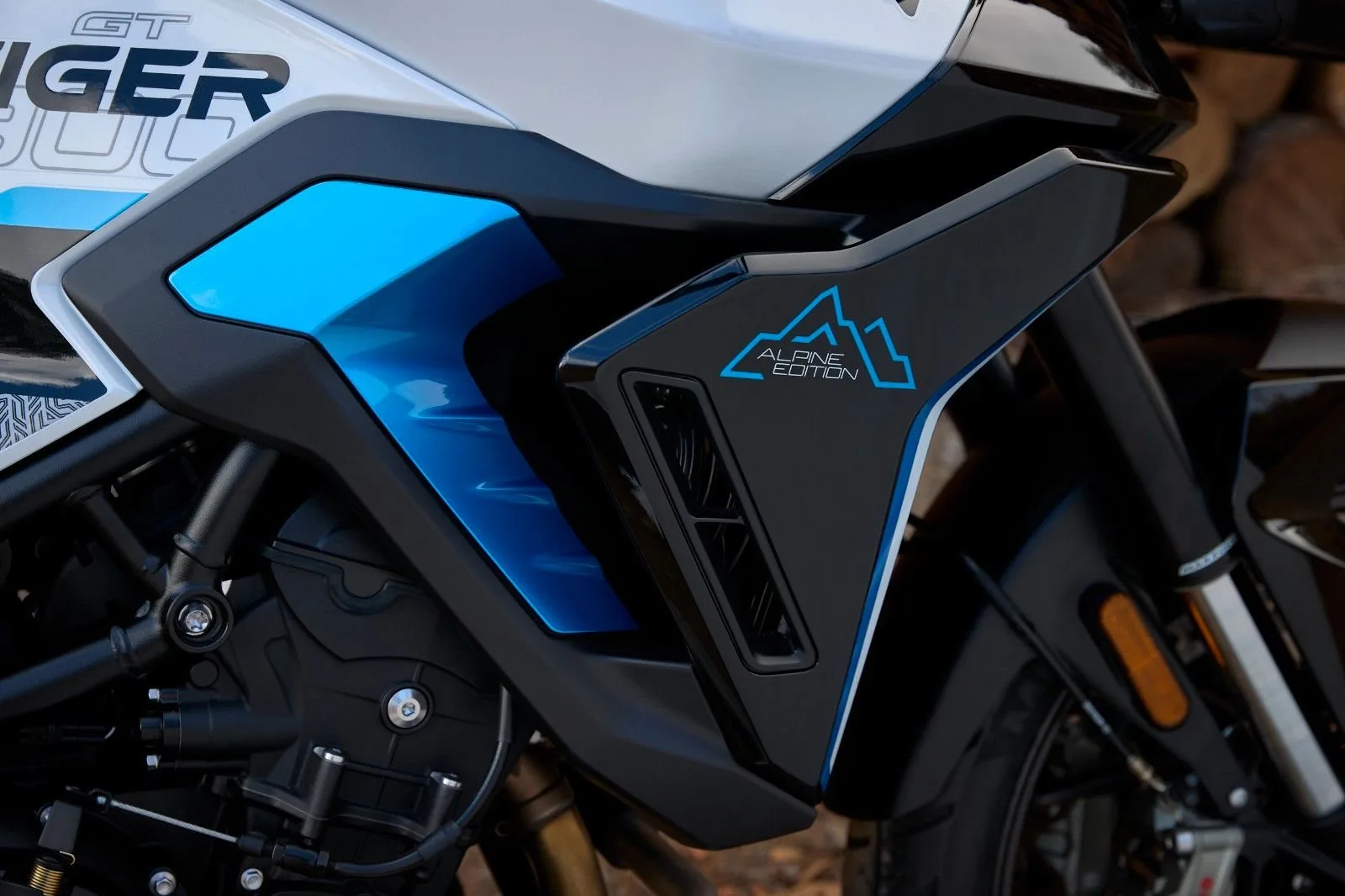 Triumph Tiger 900 Alpine Edition