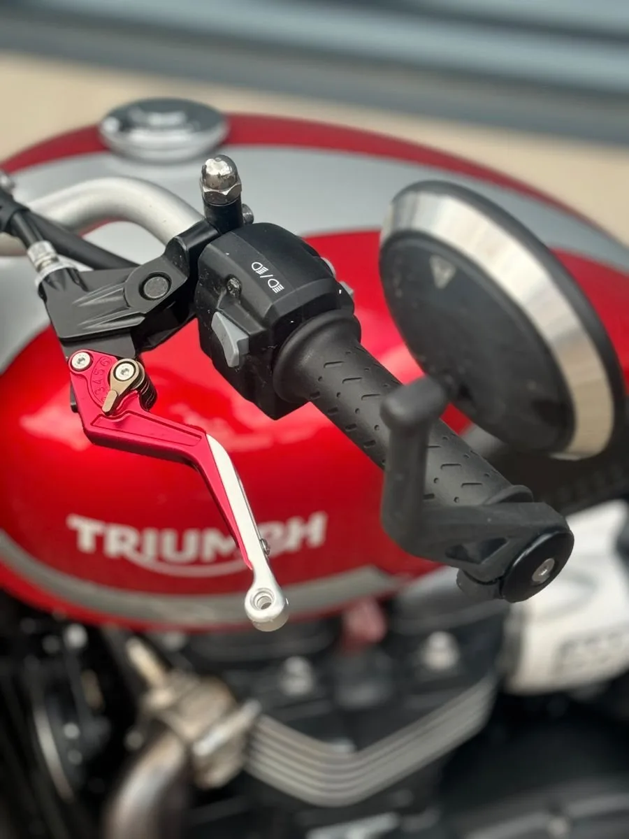 Triumph Street Scrambler