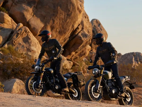 Triumph Scrambler 400 X
