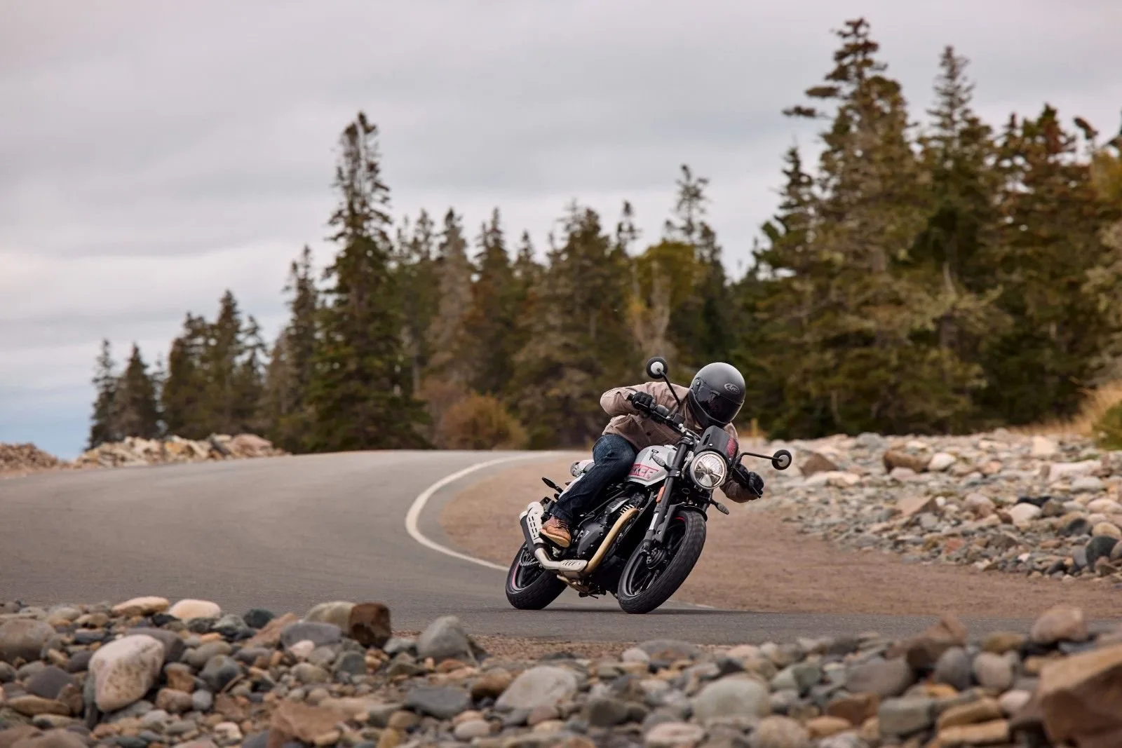 Triumph Tracker 400