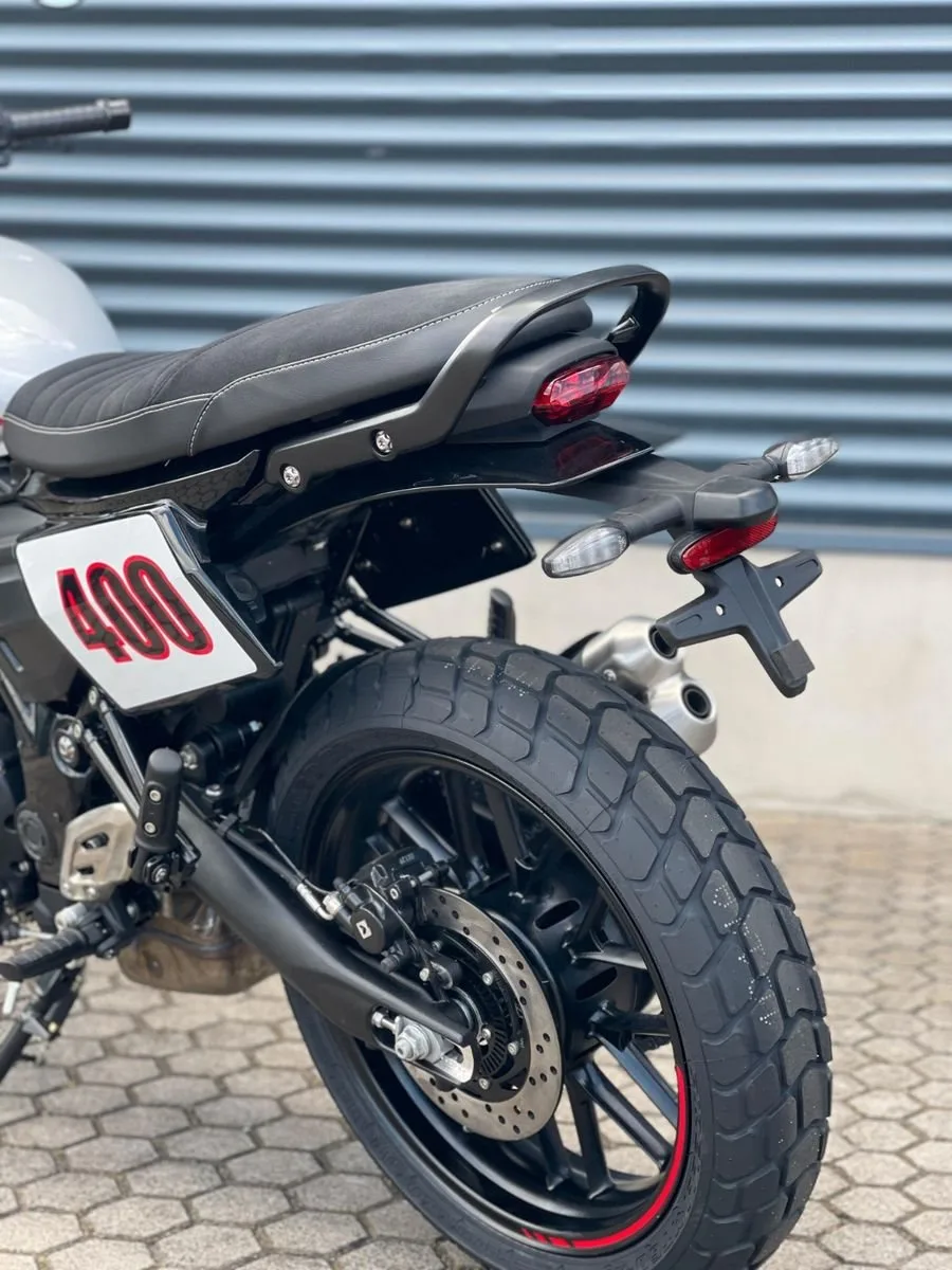Triumph Tracker 400