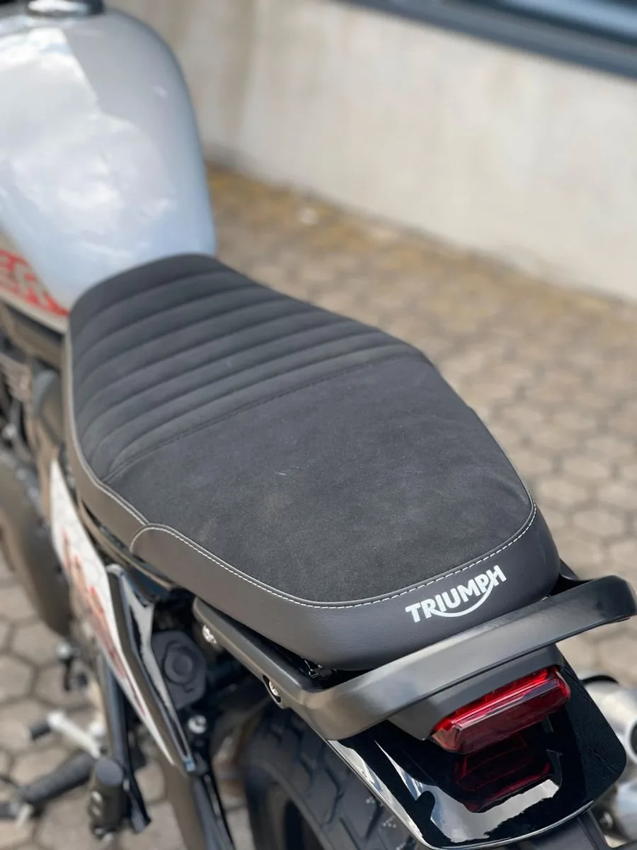 Triumph Tracker 400