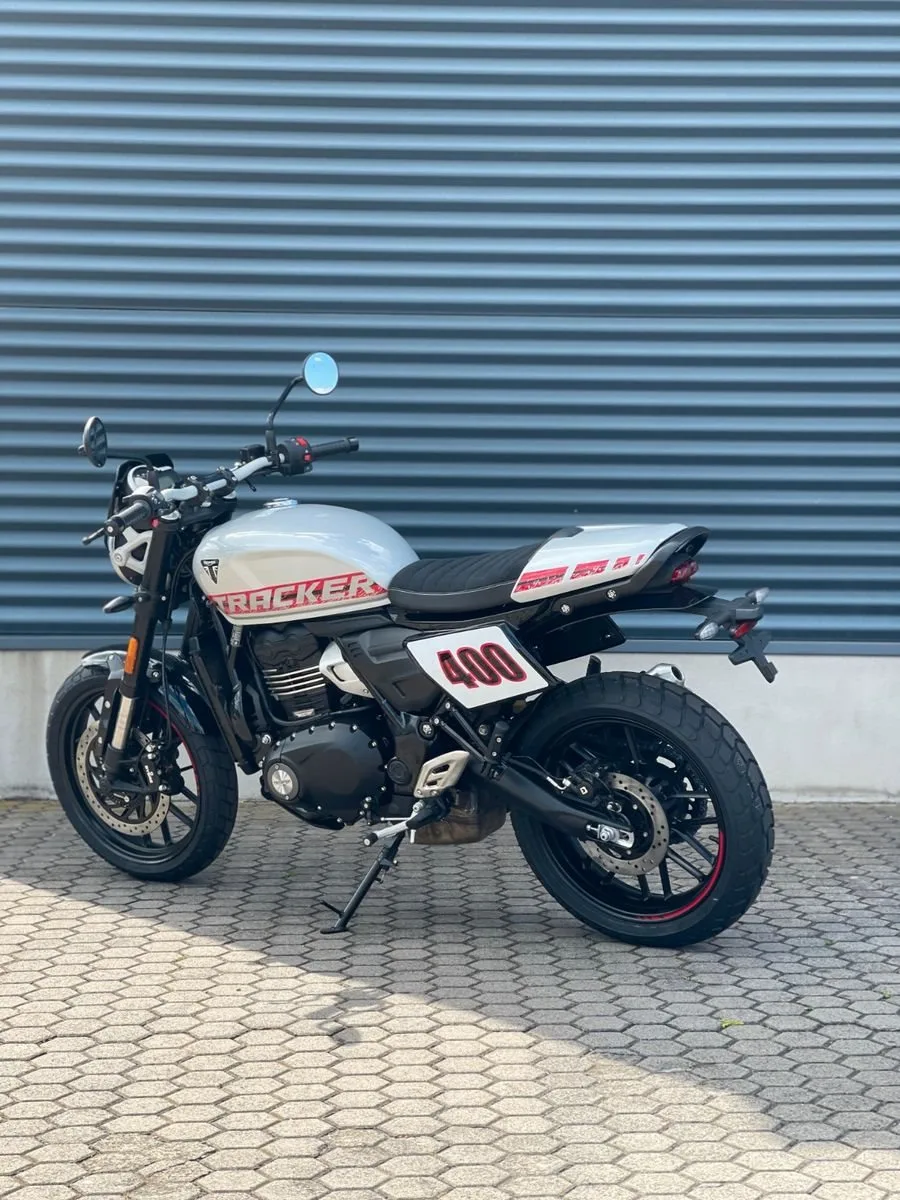 Triumph Tracker 400