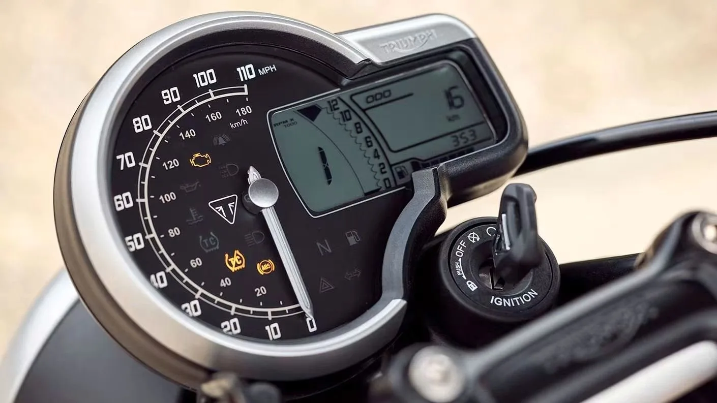 Triumph Speed 400 ABS&TC LED 4 Jahre Garantie