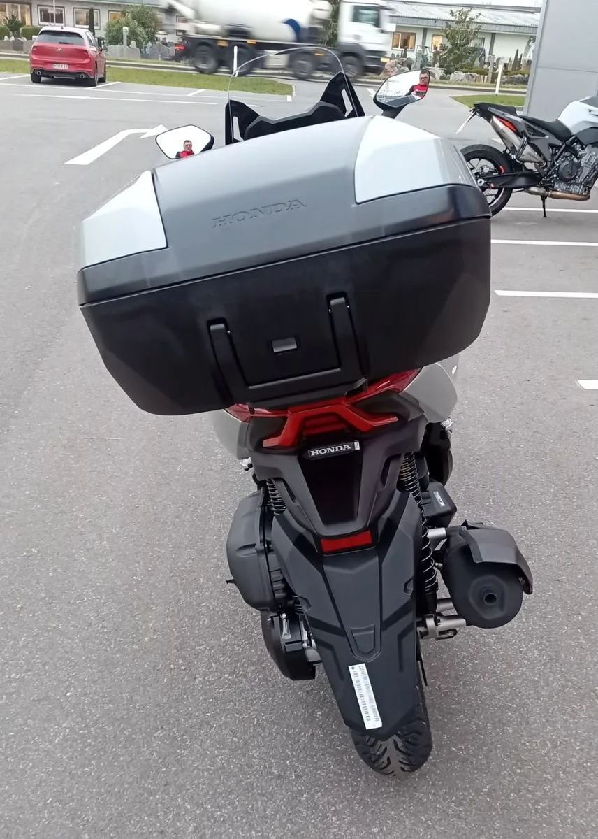 Honda Forza 125
