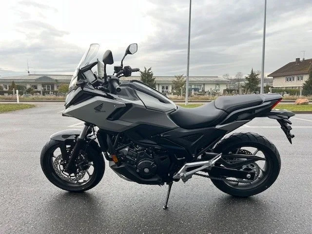 Honda NC750X DCT