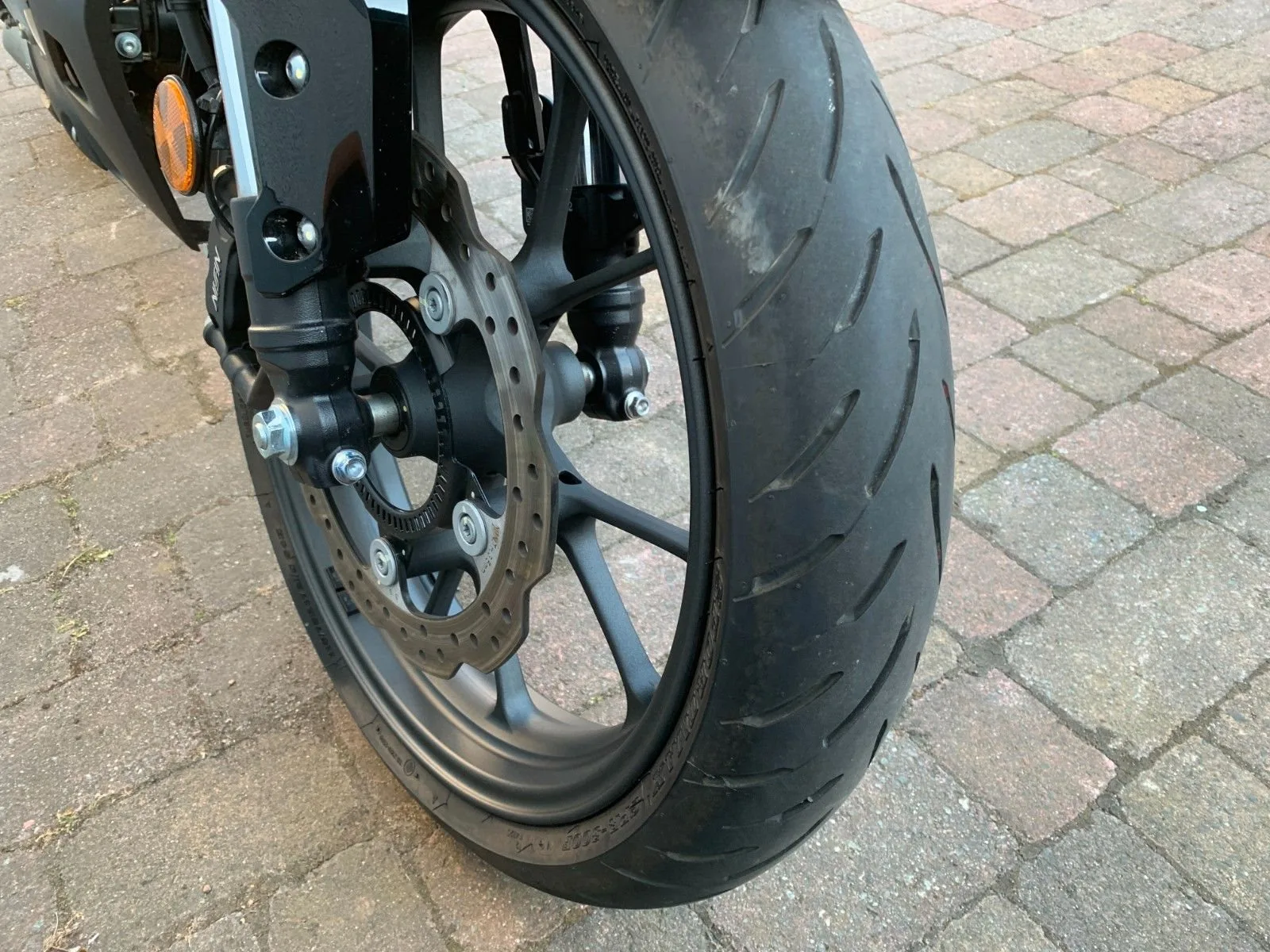 Honda CB125R