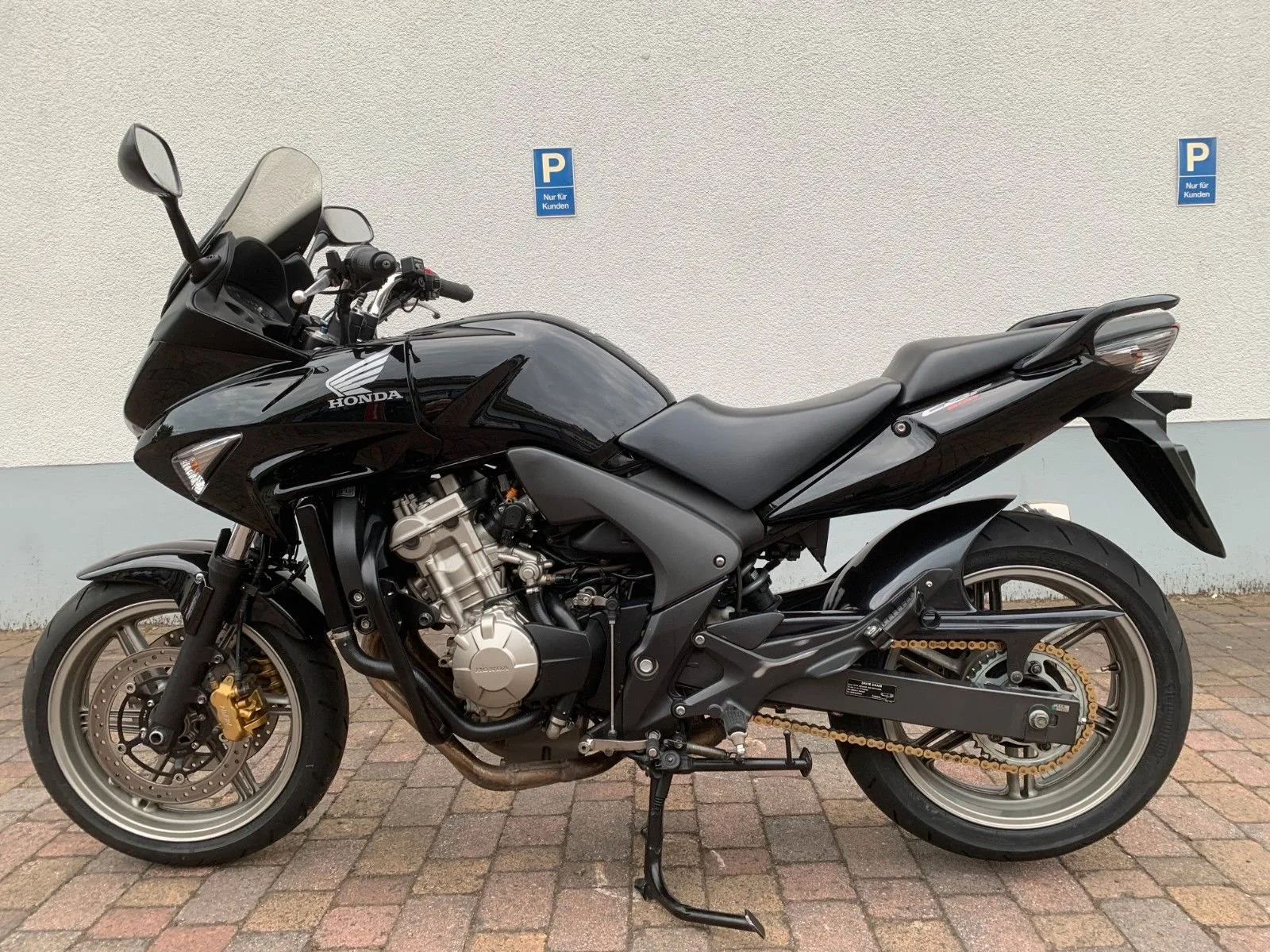 Honda CBF 600