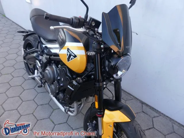 Triumph Trident 660