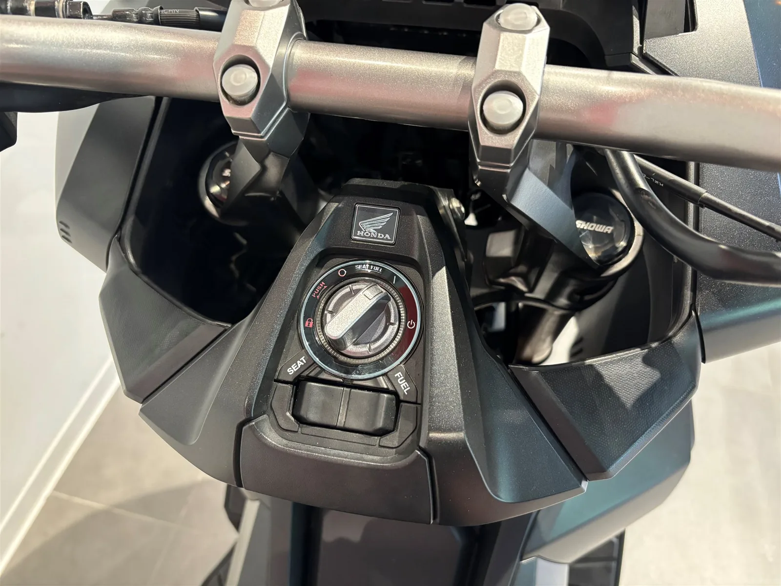 Honda ADV350 ADV 1.Hand!!!
