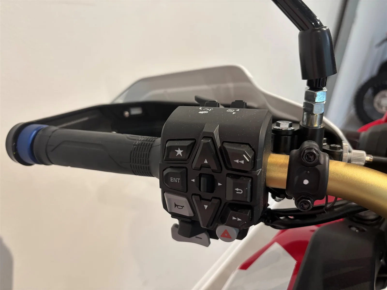 Honda CRF1100L Africa Twin Adventure Sports DCT Neufahrzeug!